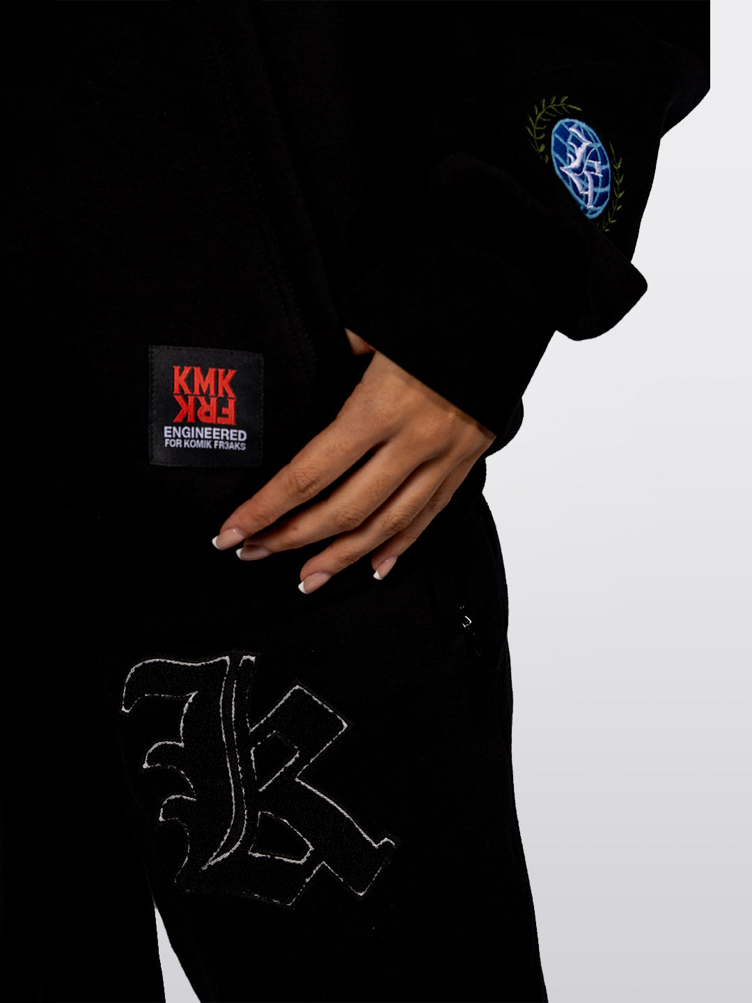 KOMIK FR3AK LIBERATIO FULL ZIP TRACKSUIT WOMEN